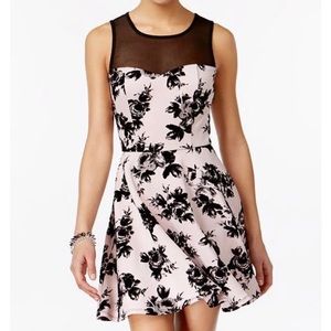 ❗️SOLD❗️Cocktail/Homecoming Dress